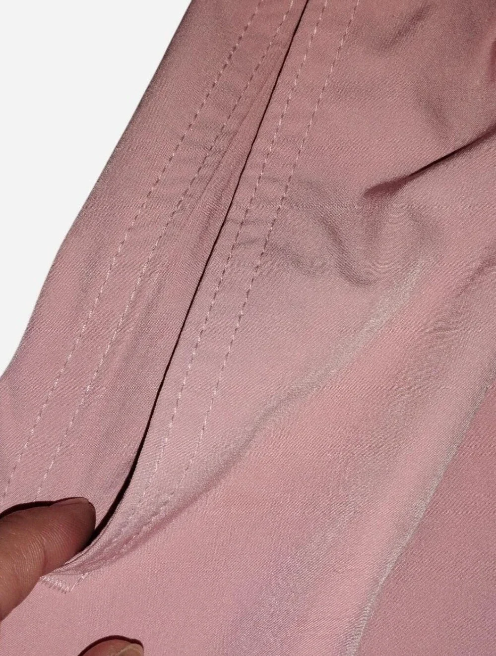 Hollister Men's Pink 4-Way Stretch Swim Trunks - Size Medium